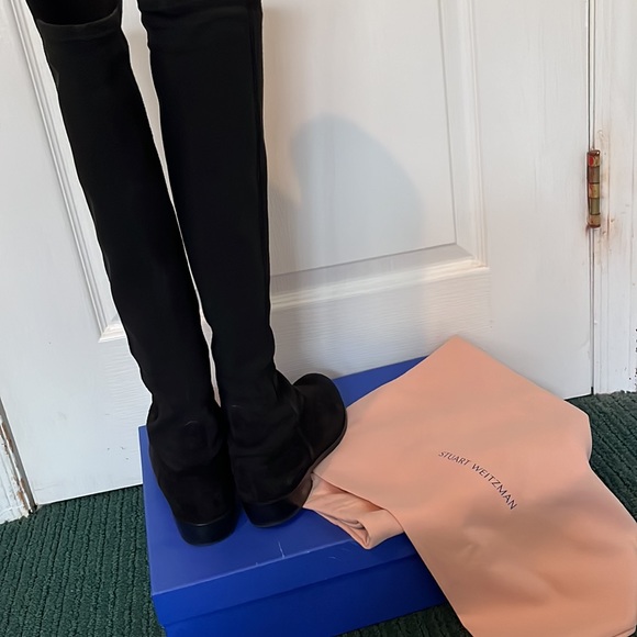 Stuart Weitzman suede boots - Picture 6 of 10